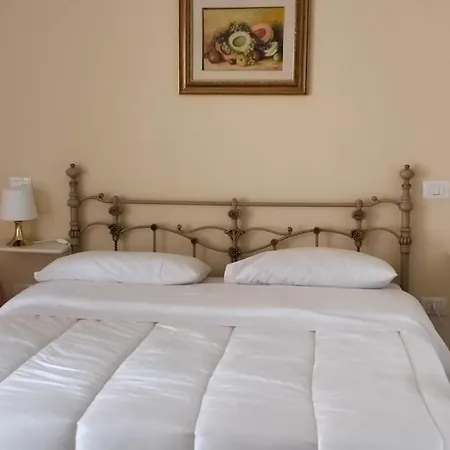 Signora Irma 玛格丽塔萨沃亚