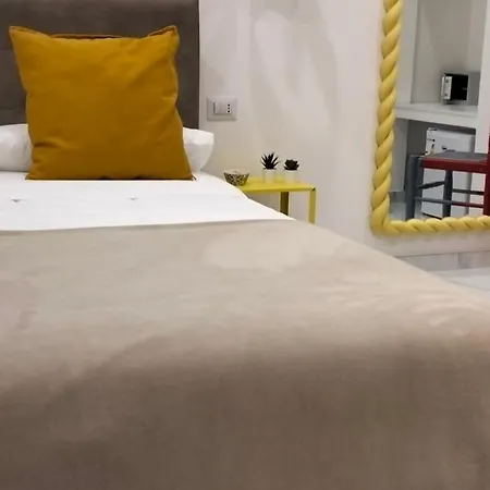 Signora Irma 4*
